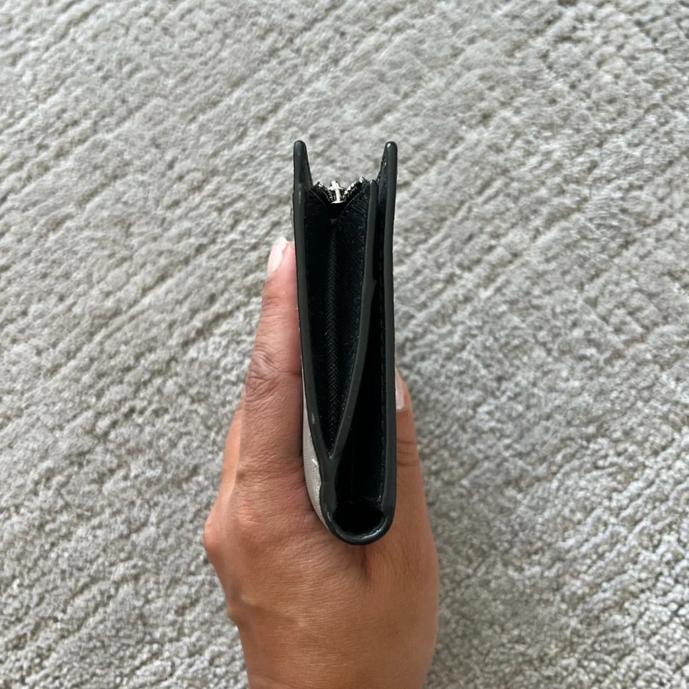 Michael Kors Snap Wallet with Card Case Insert - Picture 6 of 13